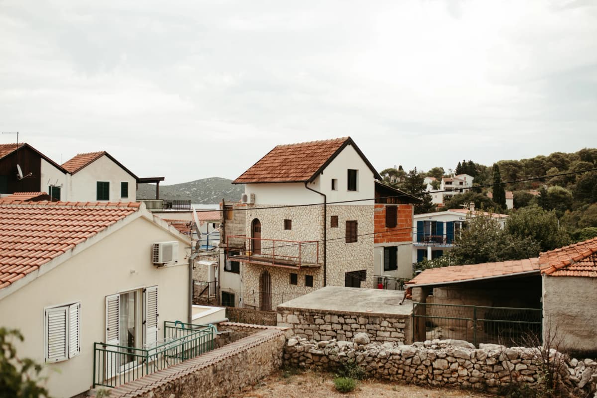 Tisno, Croatia - Nashville wedding photographer Lizzy Oakley