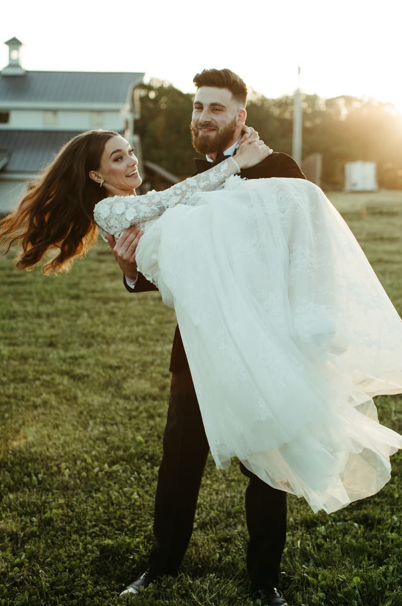 Nashville wedding photography by Lizzy Oakley